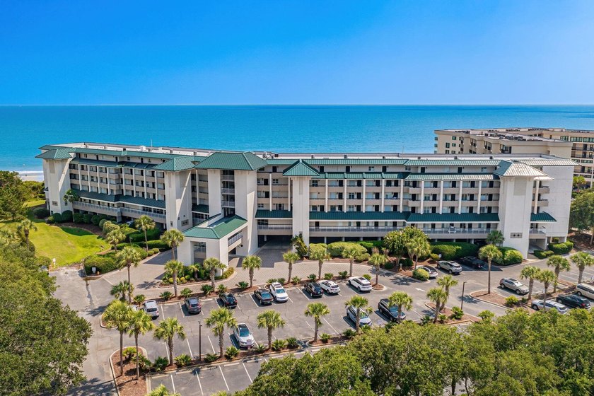 A Premiere Beachfront Villa Meticulously Remodeled and - Beach Condo for sale in Pawleys Island, South Carolina on Beachhouse.com