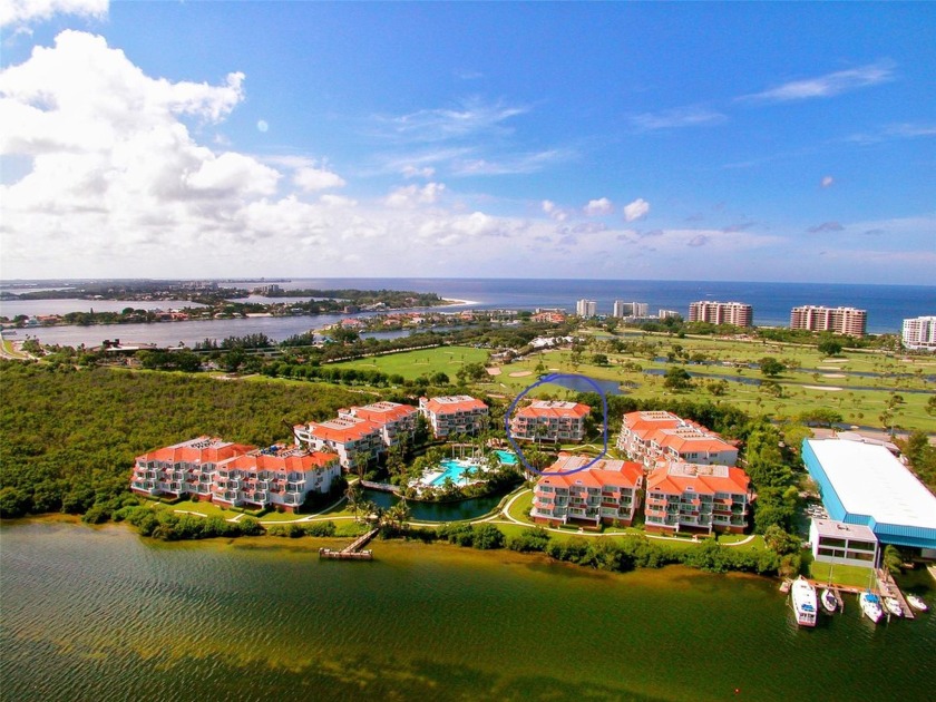 This is your perfect tropical Happy Place! Elevator access takes - Beach Condo for sale in Longboat Key, Florida on Beachhouse.com