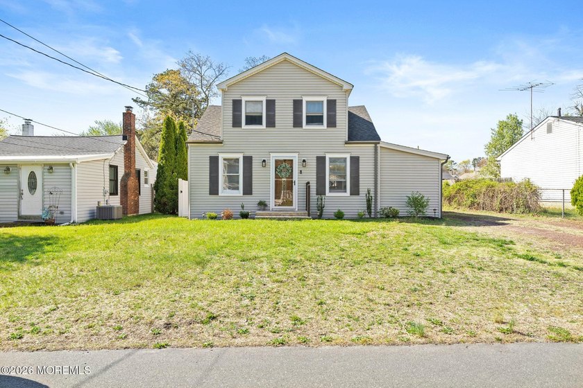 Welcome to this beautifully updated 3-bedroom, 1 full bath home - Beach Home for sale in Brick, New Jersey on Beachhouse.com