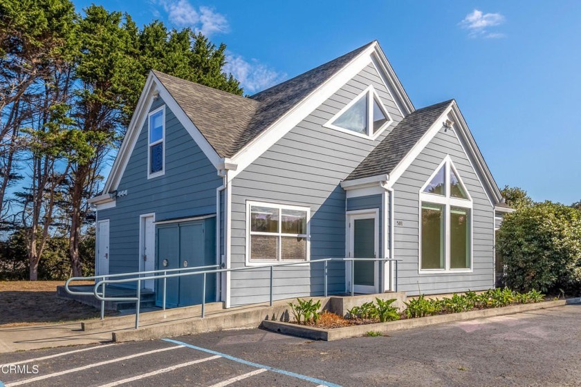 This very attractive professional building in pristine condition - Beach Commercial for sale in Fort Bragg, California on Beachhouse.com