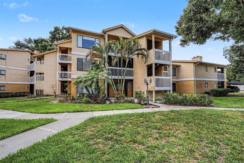 Welcome to effortless Florida living in the highly desirable - Beach Condo for sale in Clearwater, Florida on Beachhouse.com