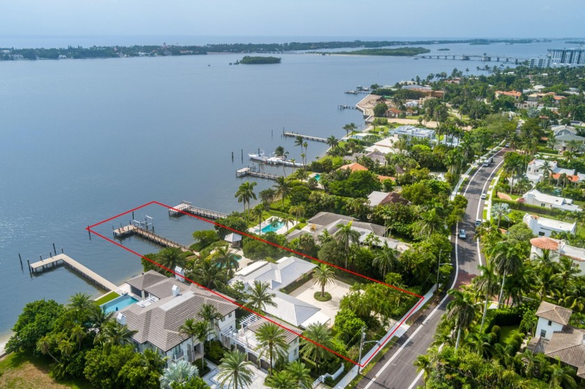 Rarely available and highly desirable, This is an opportunity to - Beach Home for sale in West Palm Beach, Florida on Beachhouse.com