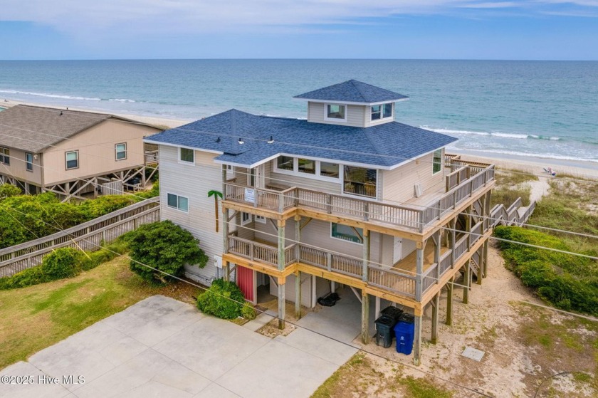 LOCATION - SIZE - VIEWS!
If you are looking for a true taste of - Beach Home for sale in Emerald Isle, North Carolina on Beachhouse.com