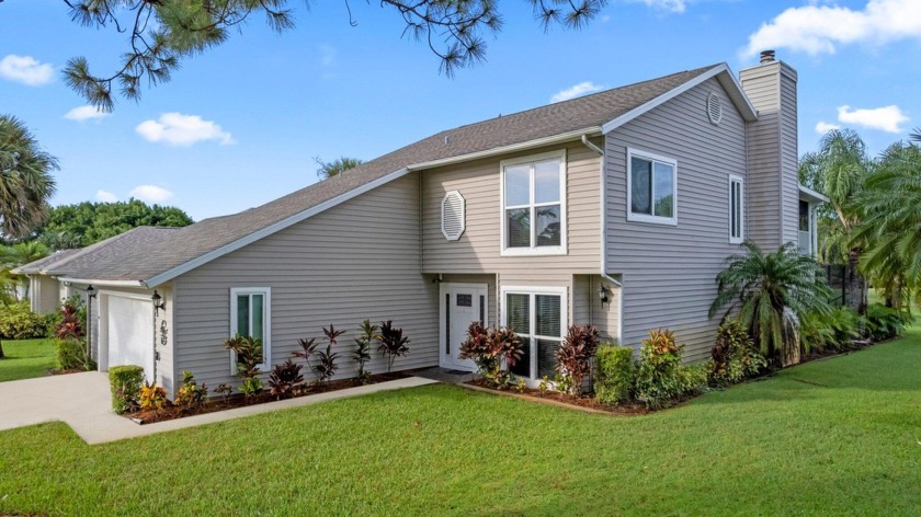 SPECTACULAR VIEWS OF THE GOLF COURSE (AND SUNRISE) IN THE BACK - Beach Home for sale in Fort Pierce, Florida on Beachhouse.com