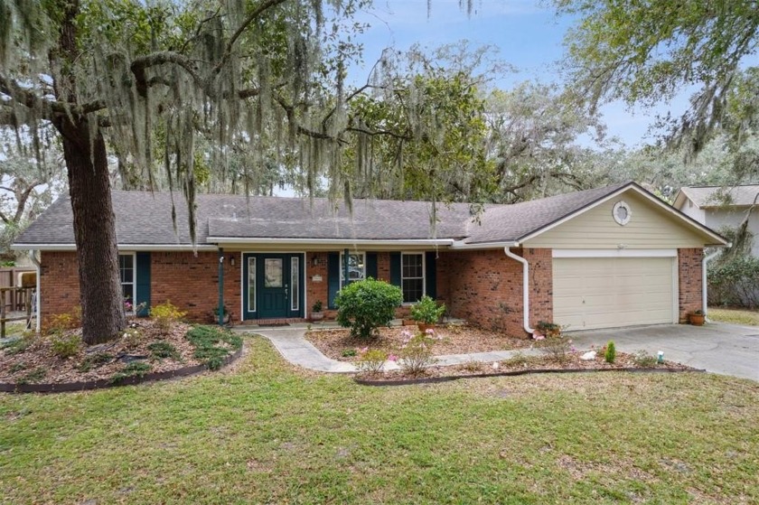 Nestled in the south end of beautiful Amelia Island, this - Beach Home for sale in Fernandina Beach, Florida on Beachhouse.com