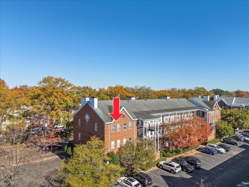 Welcome to this charming 2-bedroom, 2-bath condo perched on the - Beach Condo for sale in Norfolk, Virginia on Beachhouse.com