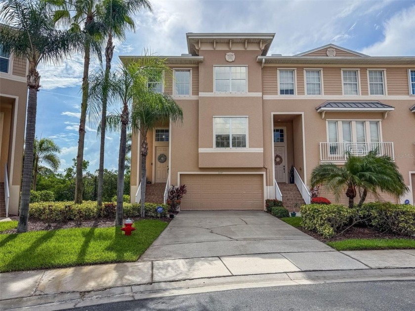 This Gorgeous townhome is ready for you for the new year!  The - Beach Townhome/Townhouse for sale in Seminole, Florida on Beachhouse.com