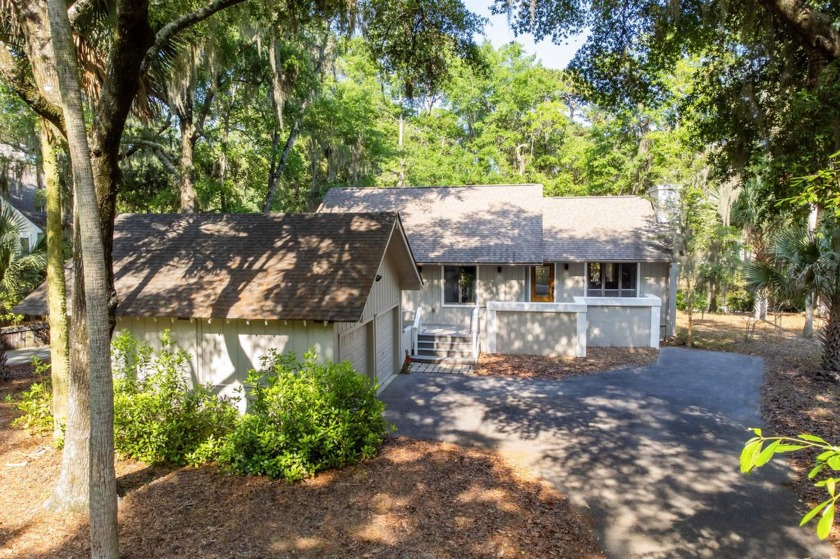 Nestled in the idyllic community of Seabrook Island, this - Beach Home for sale in Seabrook Island, South Carolina on Beachhouse.com