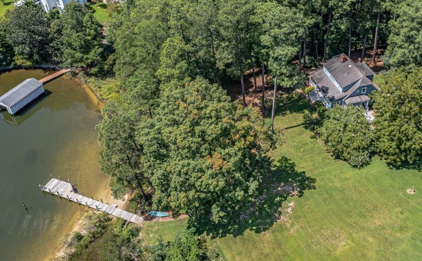This lovely home w/pier,152' of shoreline and deep water is - Beach Home for sale in Burgess, Virginia on Beachhouse.com
