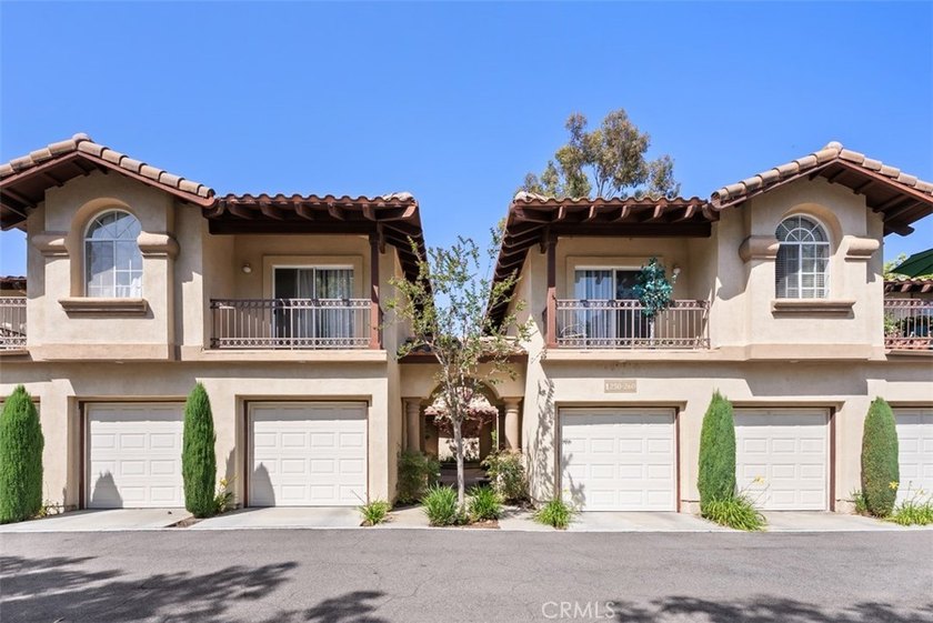 Experience Turnkey Modern Living in this UPGRADED 2-bedroom, 2 - Beach Townhome/Townhouse for sale in Rancho Santa Margarita, California on Beachhouse.com