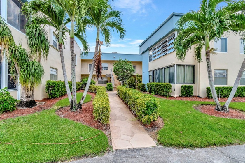 Discover this stunning, newly renovated 2-bedroom, 2-bath condo - Beach Condo for sale in Delray Beach, Florida on Beachhouse.com