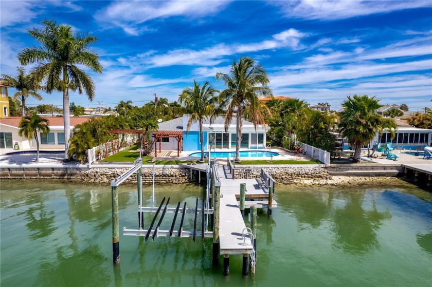 Welcome to paradise in Treasure Island, Florida! This stunning - Beach Home for sale in Treasure Island, Florida on Beachhouse.com