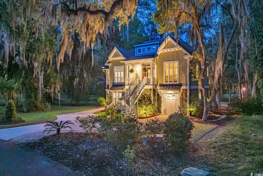 WELCOME HOME to 1033 Tuckers Rd..... Nestled in the historic - Beach Home for sale in Pawleys Island, South Carolina on Beachhouse.com