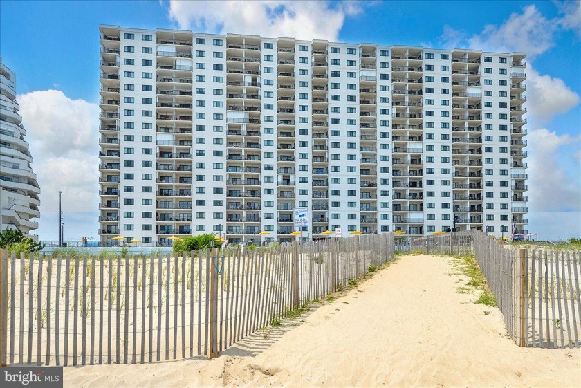 Absolutely Stunning!  This gorgeously renovated condo offers - Beach Condo for sale in Ocean City, Maryland on Beachhouse.com