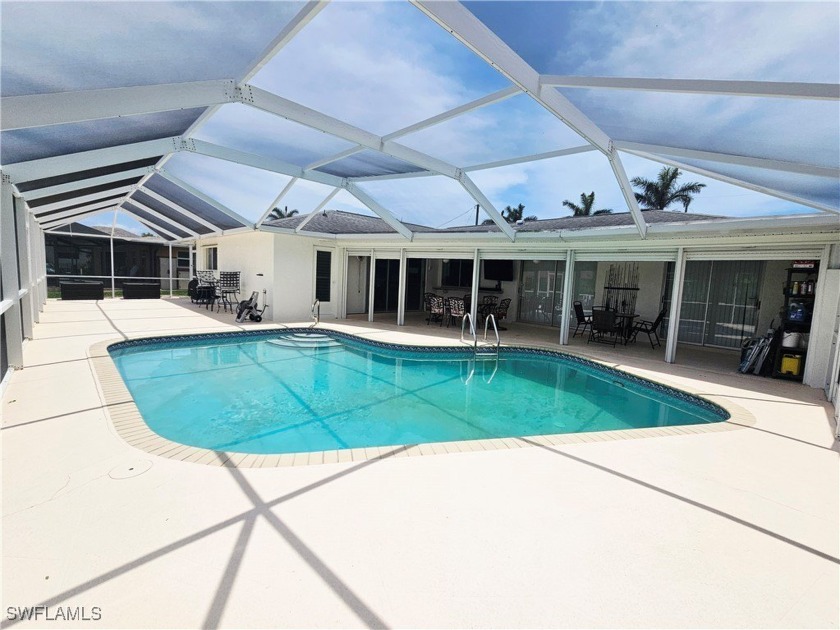 Located on a tranquil canal with direct Gulf access--no - Beach Home for sale in Cape Coral, Florida on Beachhouse.com