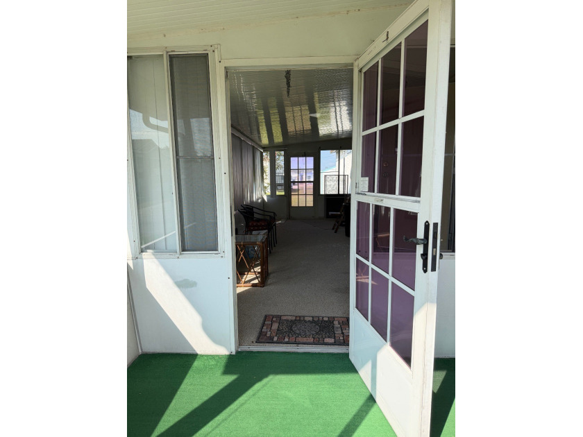 New listing in Lakeview Estates!  Located in a beautiful - Beach Home for sale in South Daytona, Florida on Beachhouse.com