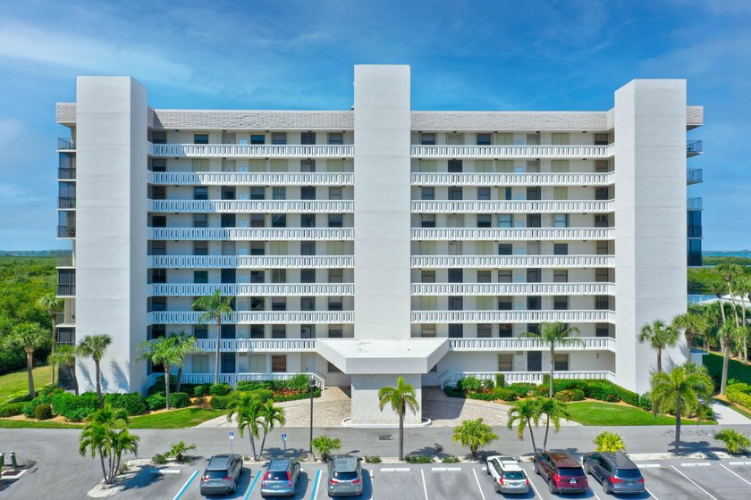 End-unit 2BR/2BA at Bryn Mawr Ocean Towers offering sweeping - Beach Condo for sale in Fort Pierce, Florida on Beachhouse.com