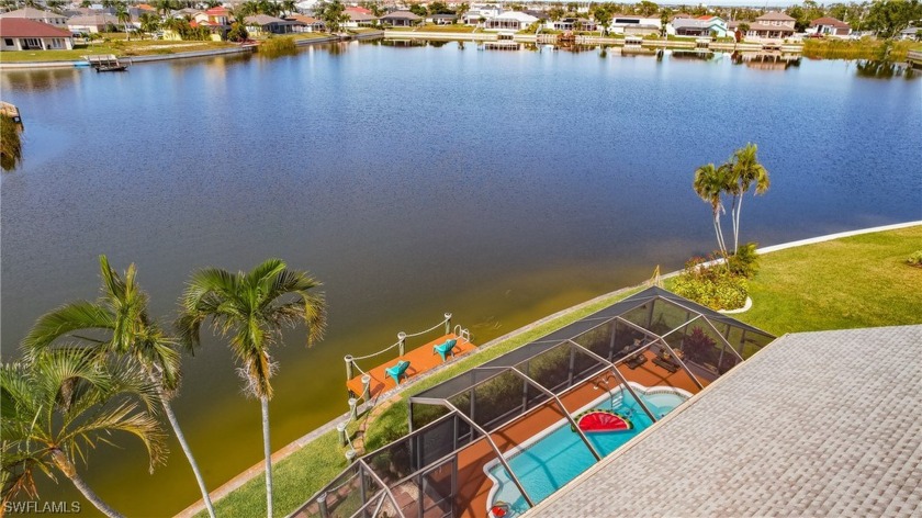 SELLER OFFERS $5,000 TOWARDS BUYERS CLOSING COST! Welcome to - Beach Home for sale in Cape Coral, Florida on Beachhouse.com