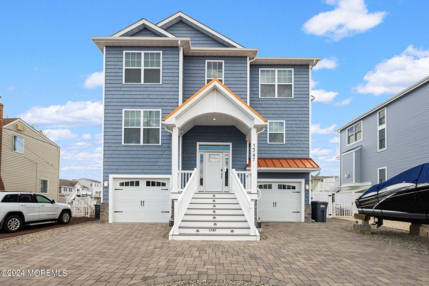 Welcome Home to this Prestigious Paul Boulevard Waterfront - Beach Home for sale in Manahawkin, New Jersey on Beachhouse.com
