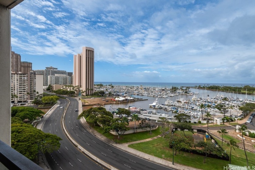 This spacious 1-bedroom unit boasts stunning views of the - Beach Condo for sale in Honolulu, Hawaii on Beachhouse.com