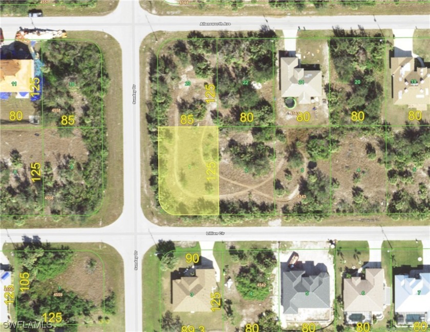 What a fantastic value!!!! This single-family residential lot - Beach Lot for sale in Port Charlotte, Florida on Beachhouse.com