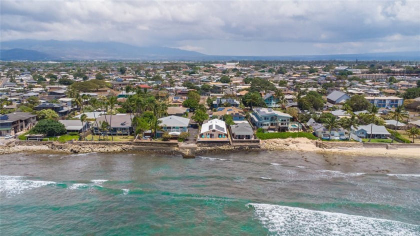 Oceanfront paradise in Ewa Beach delivers sweeping views and - Beach Home for sale in Ewa Beach, Hawaii on Beachhouse.com