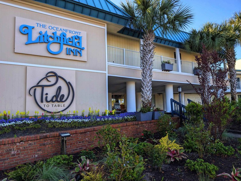 Welcome to The Oceanfront Litchfield Inn Unit 157 located in The - Beach Condo for sale in Pawleys Island, South Carolina on Beachhouse.com