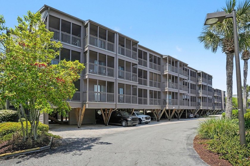 Tilghman Beach & Racquet Club Unit 369 is a top-floor coastal - Beach Condo for sale in North Myrtle Beach, South Carolina on Beachhouse.com