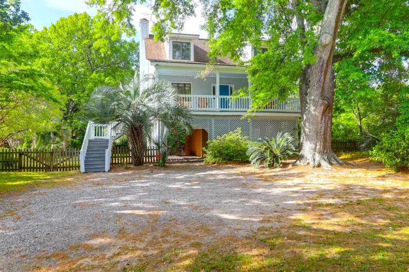 Welcome to 281 Hawthorne Street--a charming home nestled on - Beach Home for sale in Mount Pleasant, South Carolina on Beachhouse.com