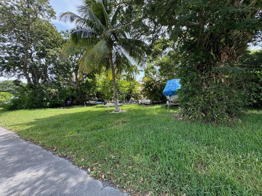 Cleared  BUILD-ABLE,  Tier 3, CORNER LOT, Lot  zoned in-fill - Beach Lot for sale in Key Largo, Florida on Beachhouse.com