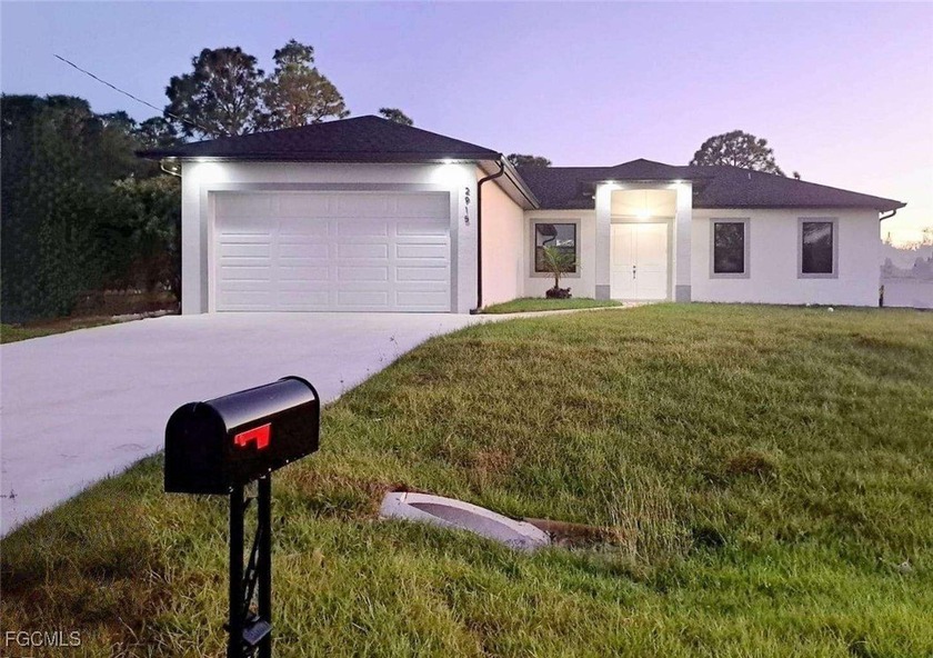 BRAND NEW HOME - MOVE-IN READY! In Lehigh Acres FL, Excellent - Beach Home for sale in Lehigh Acres, Florida on Beachhouse.com