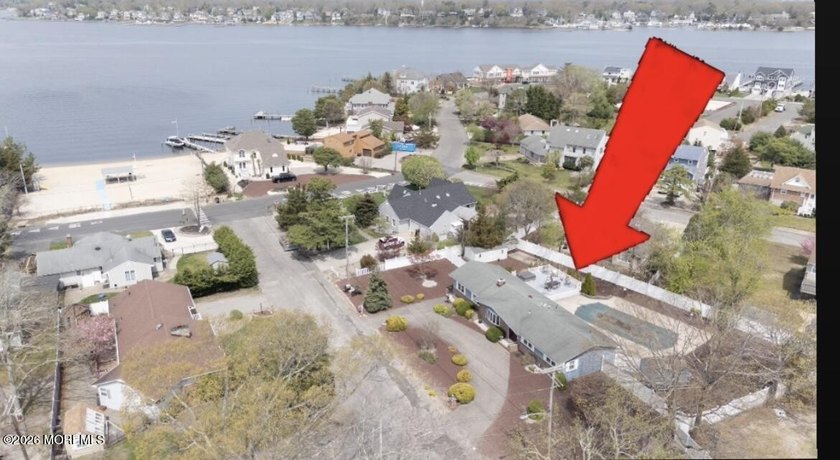 This is a coming soon listing it can not be shown until 04/25 - Beach Home for sale in Bayville, New Jersey on Beachhouse.com