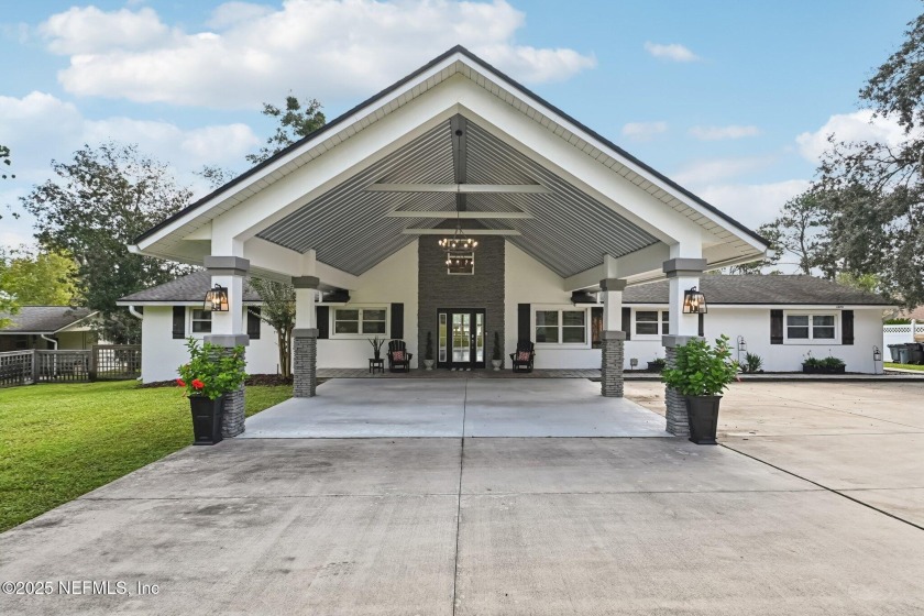 Updated Waterfront Property - 3,181 sq ft home on 1.45 acres on - Beach Home for sale in Green Cove Springs, Florida on Beachhouse.com