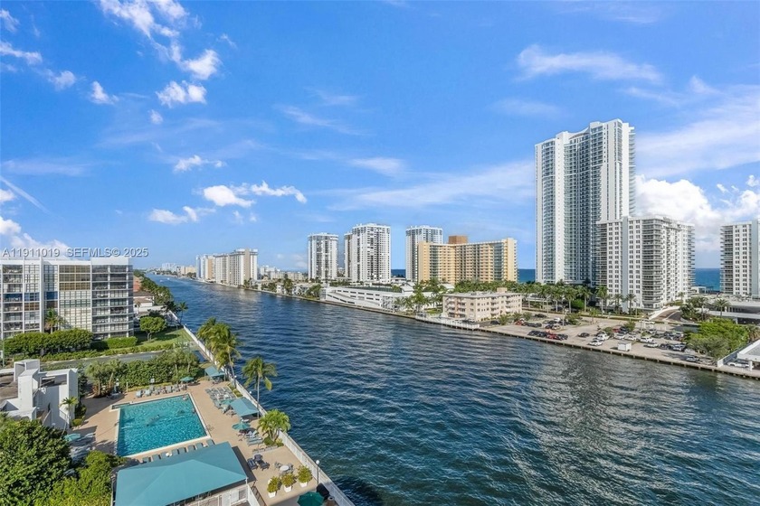 Look no further!   This CORNER PENTHOUSE delivers wow-worthy - Beach Condo for sale in Hallandale Beach, Florida on Beachhouse.com
