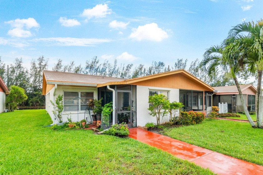 PRICE REDUCTION! 2-Bedrooms, 2-Bathrooms, Delray Villas - Beach Home for sale in Delray Beach, Florida on Beachhouse.com