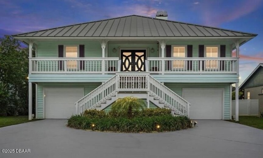 Welcome home to this charming Key West style residence on the - Beach Home for sale in Tierra Verde, Florida on Beachhouse.com