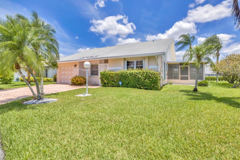 Elegant and spacious home in exclusive community of Cypress - Beach Home for sale in West Palm Beach, Florida on Beachhouse.com