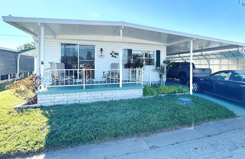 LAKEVIEW! Sip your morning coffee with a peaceful panoramic view - Beach Home for sale in Clearwater, Florida on Beachhouse.com