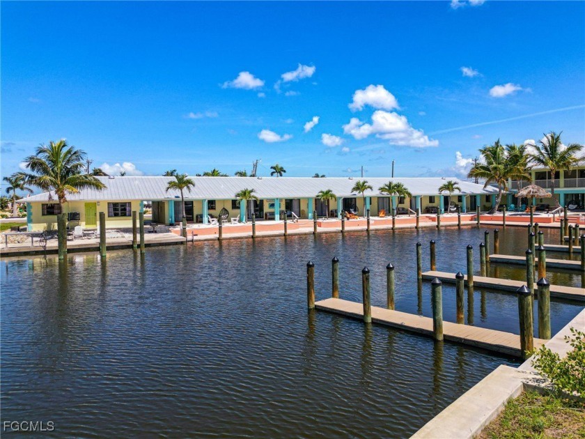 There are 3 parcels on LEEPA The motel, the lot (beach) and the - Beach Acreage for sale in St. James City, Florida on Beachhouse.com