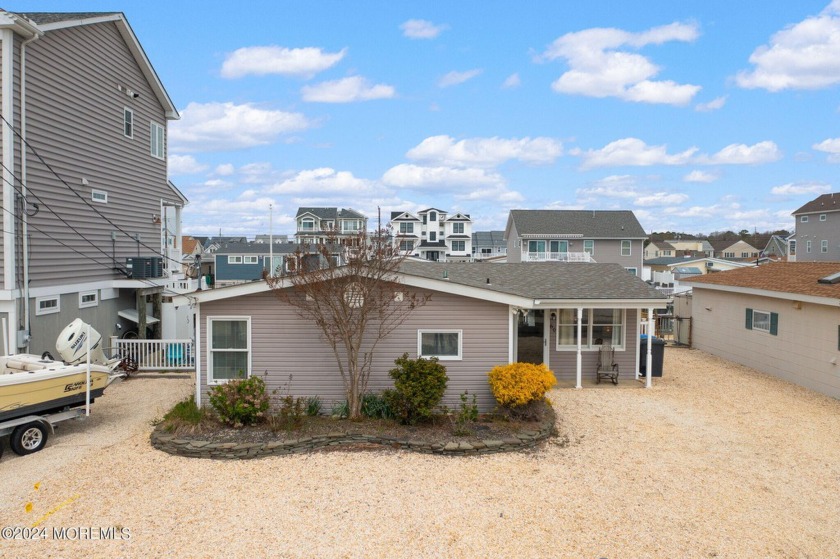 Newly Remodeled Ranch in Beach Haven West. Minutes to LBI. On a - Beach Home for sale in Stafford, New Jersey on Beachhouse.com