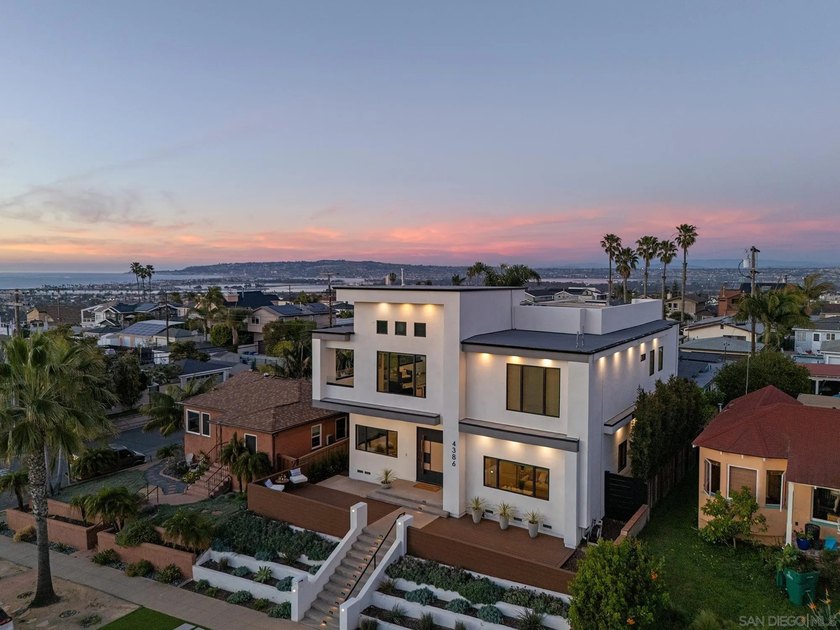 Built in 2022, this rare property combines contemporary - Beach Home for sale in San Diego, California on Beachhouse.com