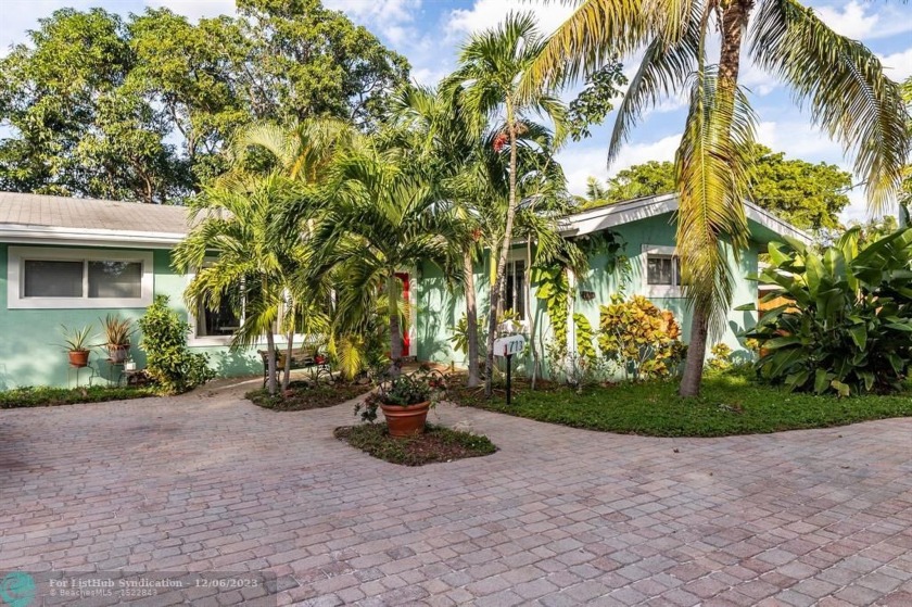 GREAT HOME LOCATED ON 50 FEET OF WATER WITH OCEAN ACCESS, PLENTY - Beach Home for sale in Fort Lauderdale, Florida on Beachhouse.com