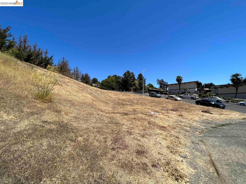 Rare Multi-Unit Development Opportunity  Buy One or Both - Beach Lot for sale in Vallejo, California on Beachhouse.com