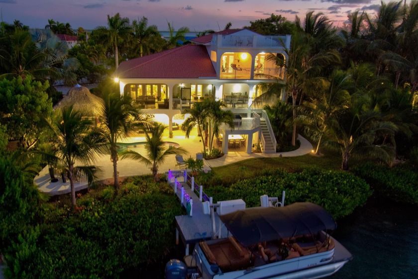 Exquisite Open Water Estate on Prestigious Southpoint, Sugarloaf - Beach Home for sale in Sugarloaf Key, Florida on Beachhouse.com