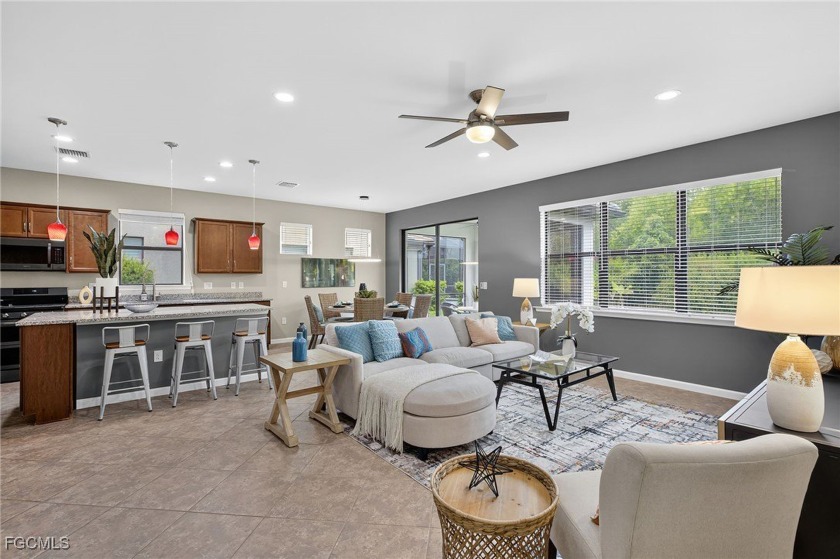 This 4-bed, 3-bath home in Camden Square delivers the space - Beach Home for sale in Fort Myers, Florida on Beachhouse.com