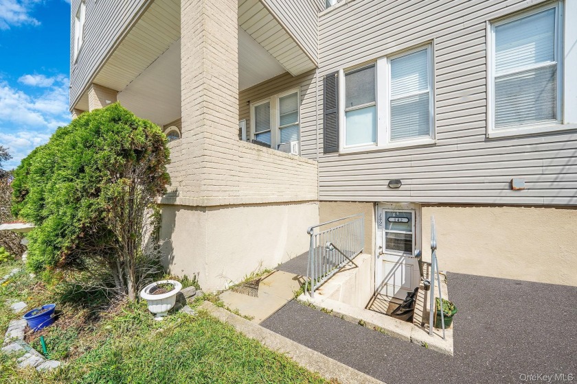 Located in the heart of Rockaway Park just steps from the beach - Beach Home for sale in Rockaway Park, New York on Beachhouse.com