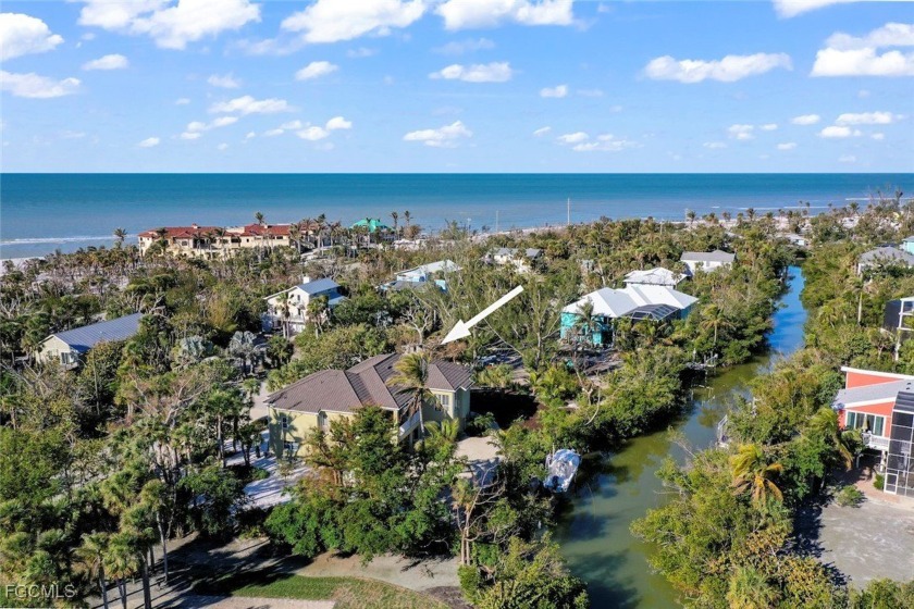 Boaters and beach lovers - this is THE ONE! Welcome to Your - Beach Home for sale in Sanibel, Florida on Beachhouse.com