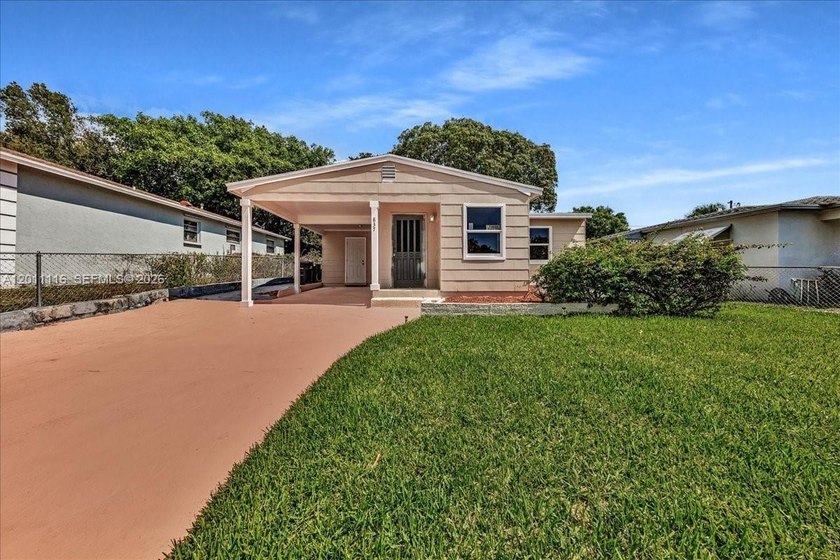 Beautifully renovated West Palm Beach home in the desirable - Beach Home for sale in West Palm Beach, Florida on Beachhouse.com