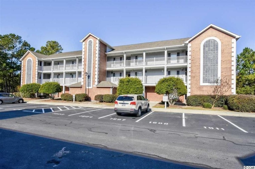 Welcome home to this 3 bedroom, 2 bathroom 3rd floor condo in - Beach Condo for sale in Myrtle Beach, South Carolina on Beachhouse.com
