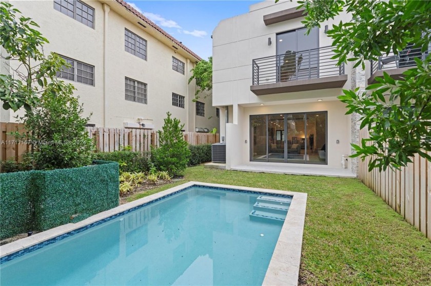 Step inside these stunning, never-lived-in townhomes that are - Beach Townhome/Townhouse for sale in Fort Lauderdale, Florida on Beachhouse.com